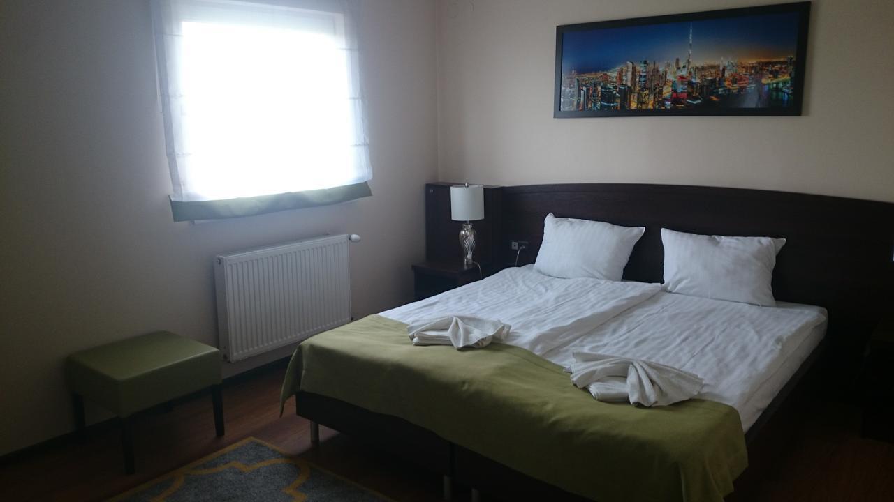 Aparthotel Travel Krakow Bilik gambar