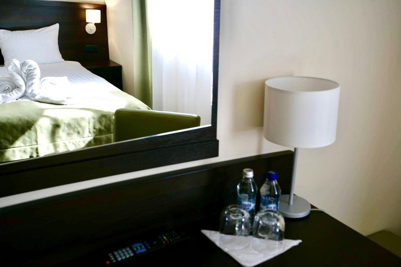 Aparthotel Travel Krakow Luaran gambar